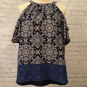 iZ Byer Women’s size Large Cold Shoulder Blouse